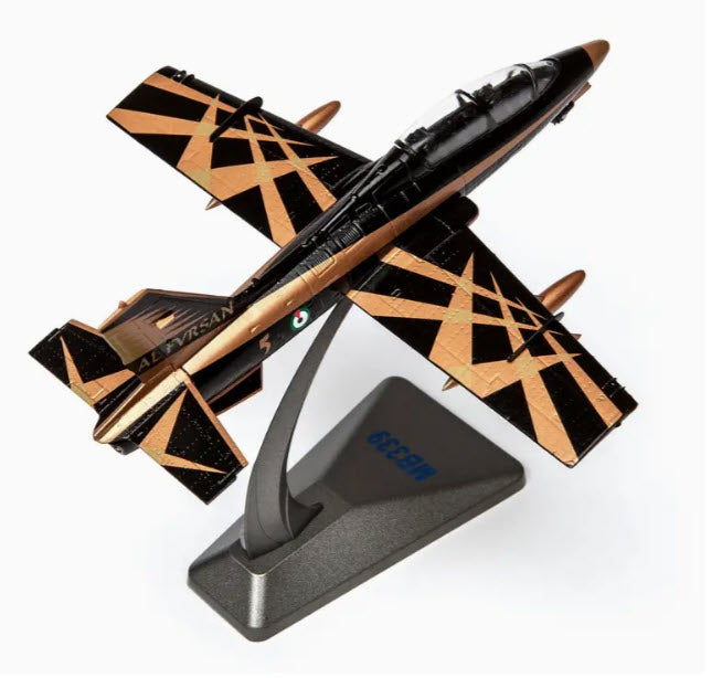 ✈️ Maquette MB339 - Échelle 1:72